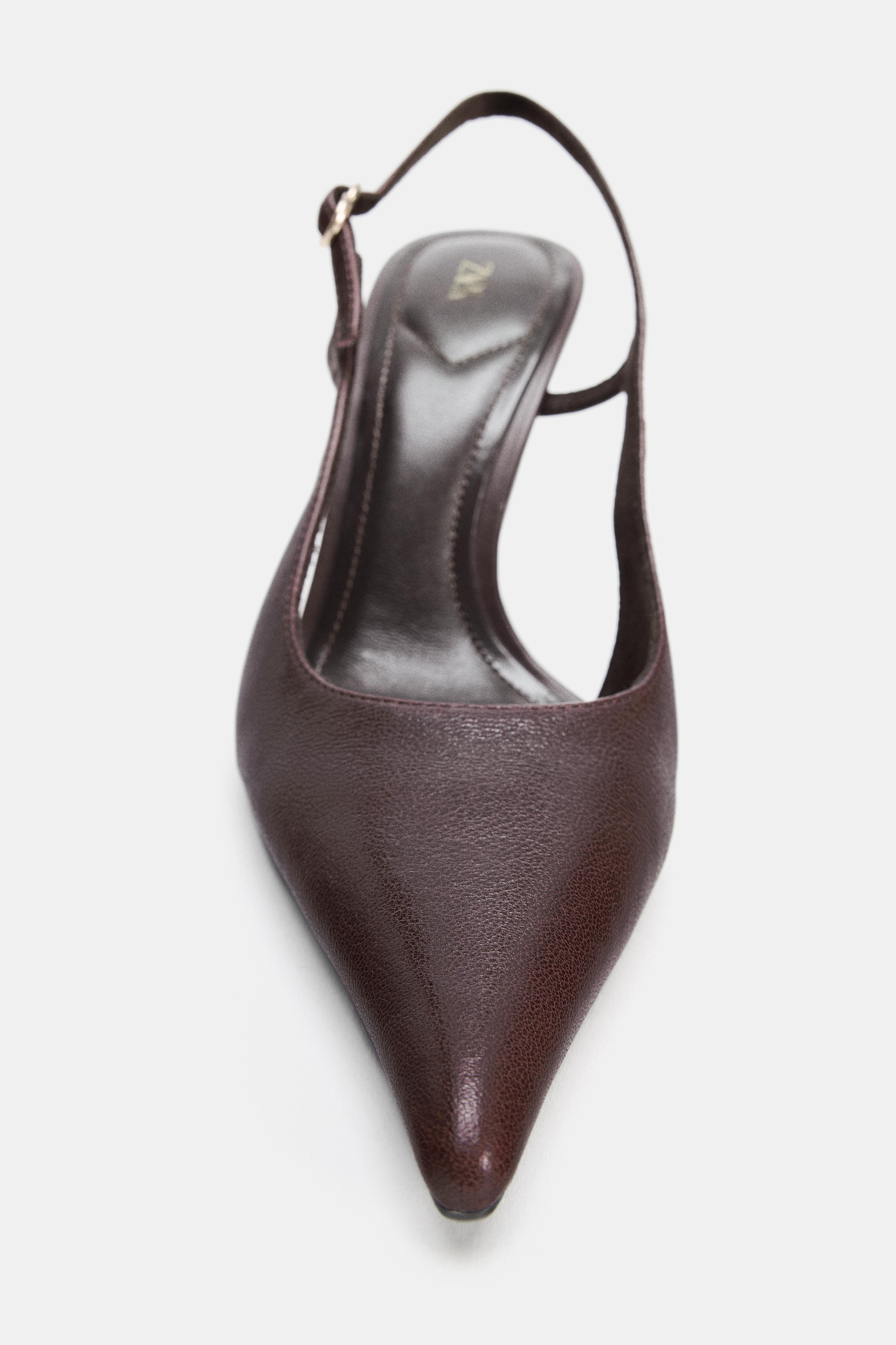 CHAUSSURES À TALONS EN CUIR